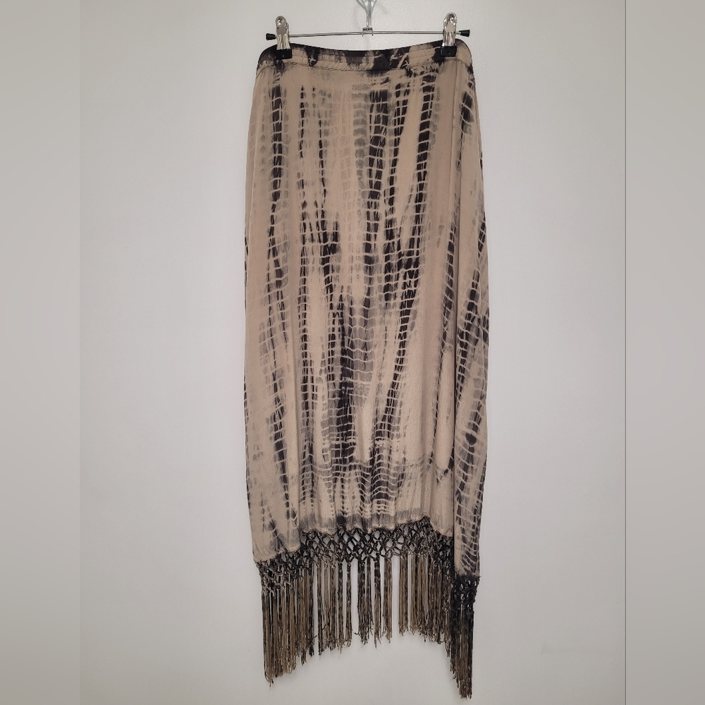 ***Flawed***Chico’s Tie Dye Fringe Boho Maxi Skirt sz 2(L) Petite